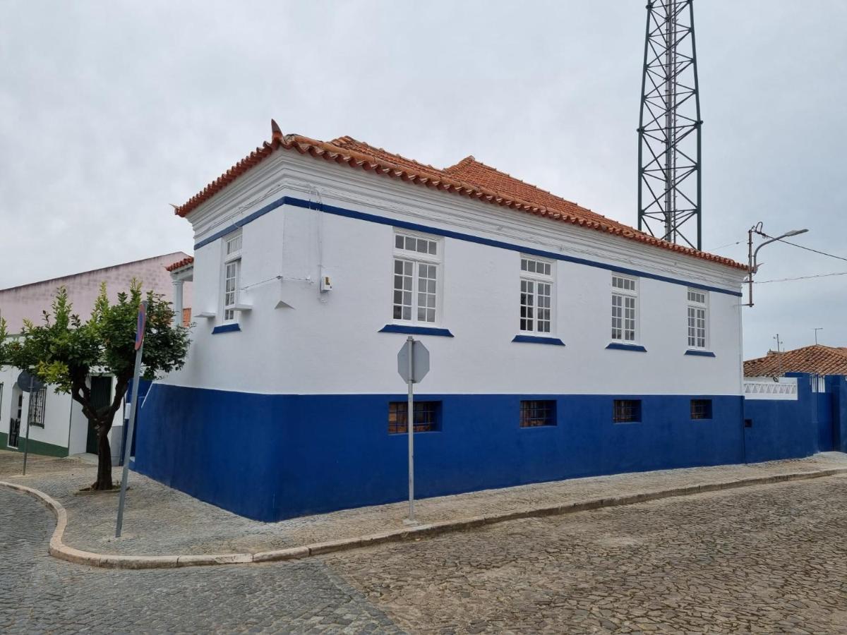 Vila Casa Da Livraria - Boutique Da Cultura Avis Exteriér fotografie